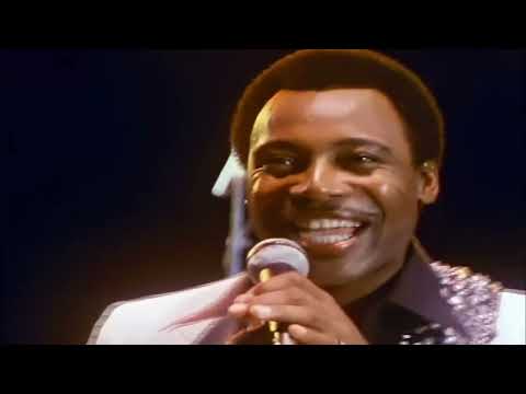 Clubholic, Nytron - Music In The Air