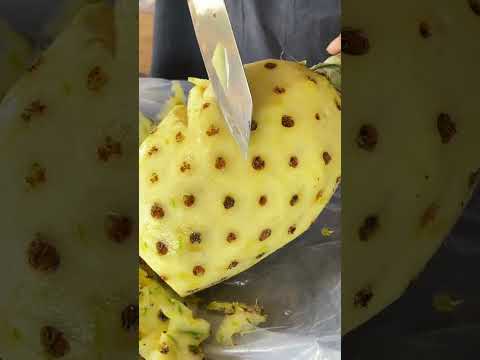 3.5 kilograms of pineapple - Big pineapple cutting skill