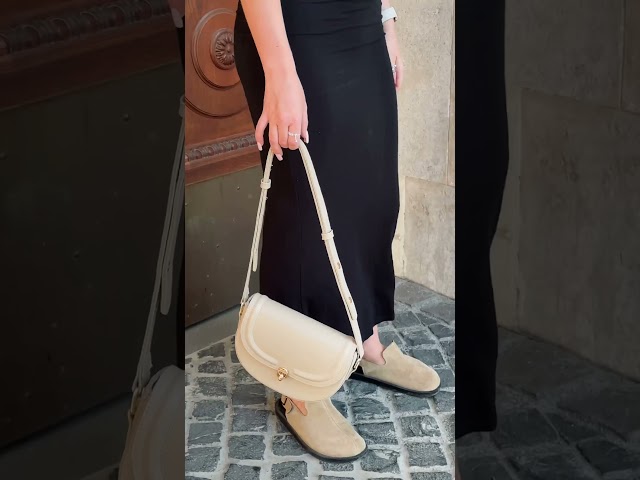 Чоботи жіночі шкіряні байка хутро 592641 Чорний Сумка жіноча 588985 Бежева