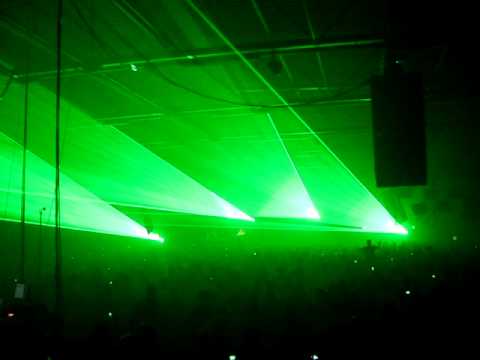 Noize Suppressor presents : Sonar! @ Bassleader 2010