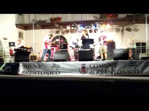 Universal Totem Orchestra - Altopiano festival prog