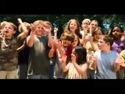 THE THREE STOOGES - Intl Trailer