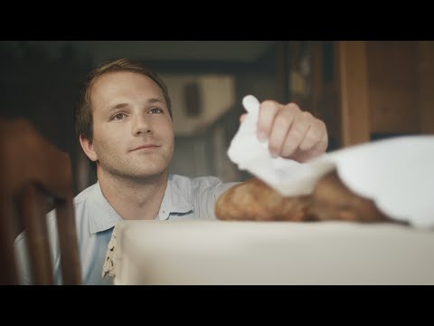 Ansambel ŠTRK - Ko hiša po kruhu diši (official video)