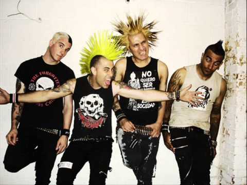 The Casualties - Corazones Intoxicados