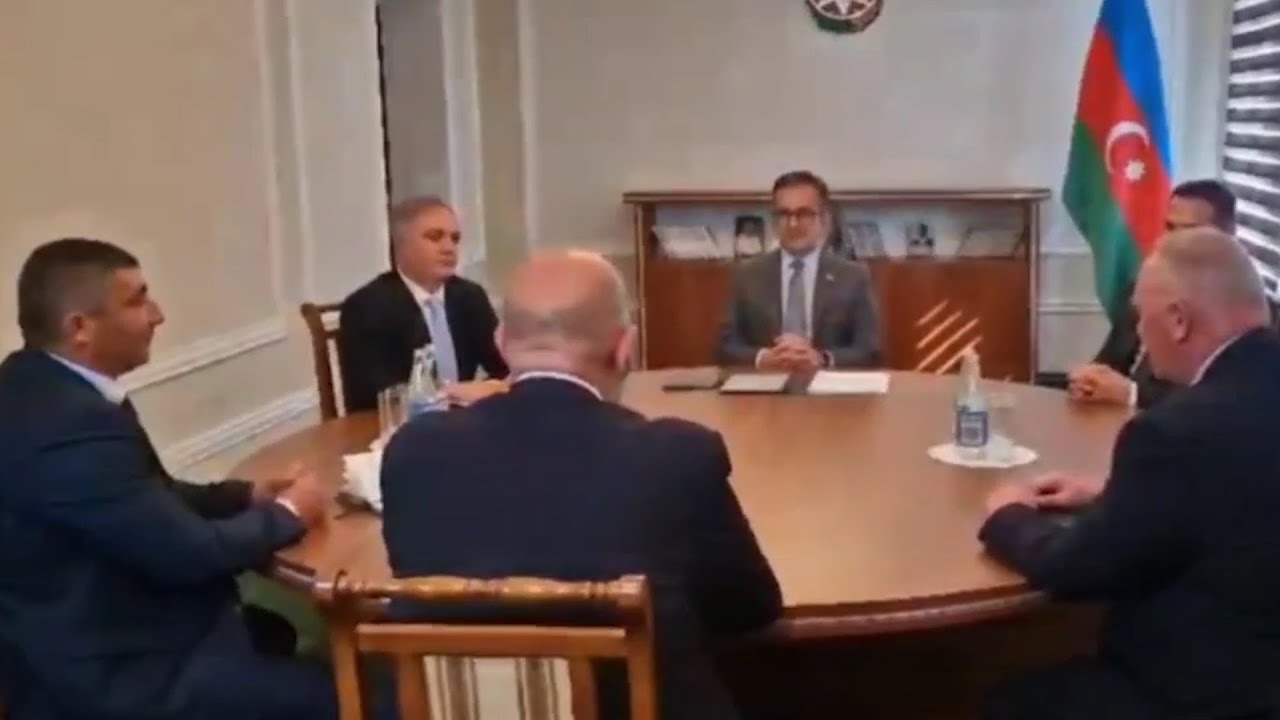 Եվլախում ընթանում է Բաքվի ու Ստեփանակերտի ներկայացուցիչների հանդիպումը