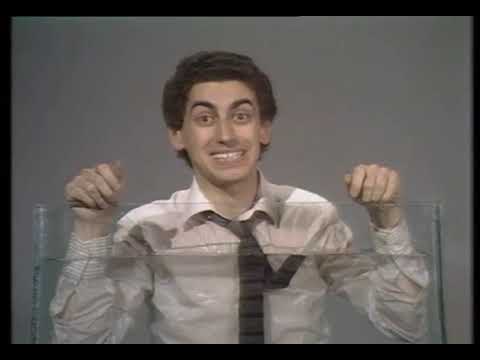 A tutto gag, (1980).  Parodia Pubblicita´ L' uomo in ammollo, Bio Presto.