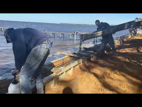 HOW TO INSTALL A CONCRETE CAP ON A VINYL SEAWALL