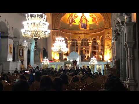 Na Igreja de São Demétrio em Salónica