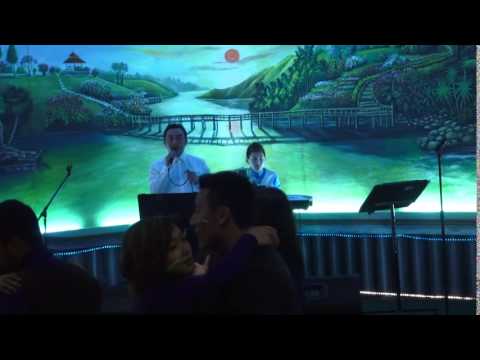 Zaj Dab Neeg Hlub Tim VajLoogTsua  by Ob Xeem Band