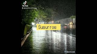 Bajo la lluvia.   Anahí