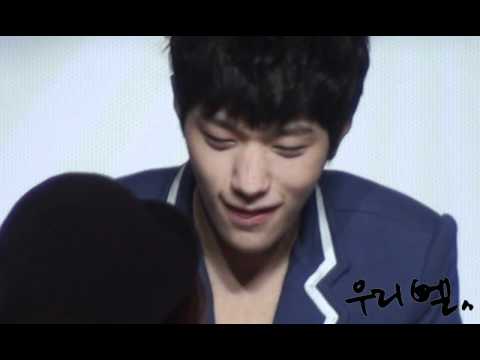 [Fancam] 110320  fansign - L (myungsoo)