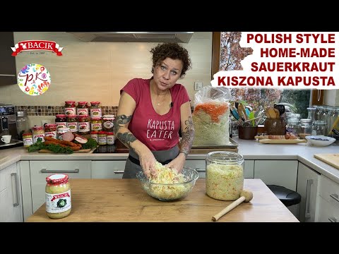 How to make Polish-style home-made sauerkraut - learning Polish food.