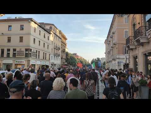 Manifestazione No Green Pass 04/09/2021 Verona Part 1