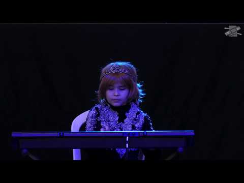 AniVenture 2019 - Cosplay: Cersei