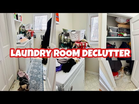 LAUNDRY ROOM DECLUTTER + light cleaning. Got rid of so much stuff that shouldn’t be in here