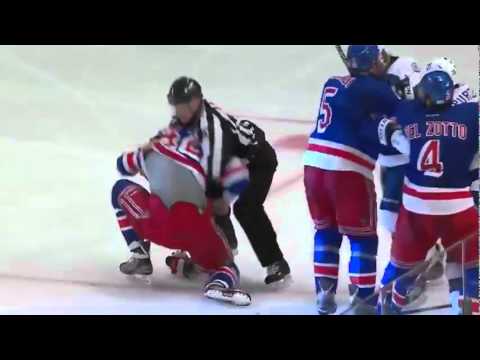 NHL Fight: Tampa Bay Lightning React to Artem Anisimov Celebration - MSG