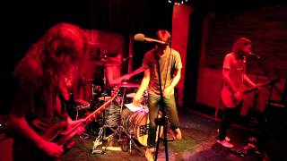 Free Energy - Girls Want Rock (live)