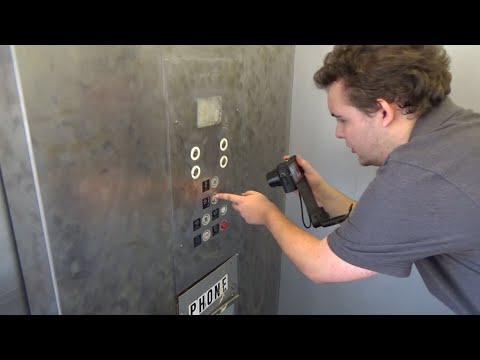 The Piece of Junk Silver State Hydraulic Elevator-Delta King Dock-Sacramento, CA w/ Top Hound