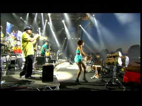 Stevie Wonder - Superstition - Live Hyde Park 2010