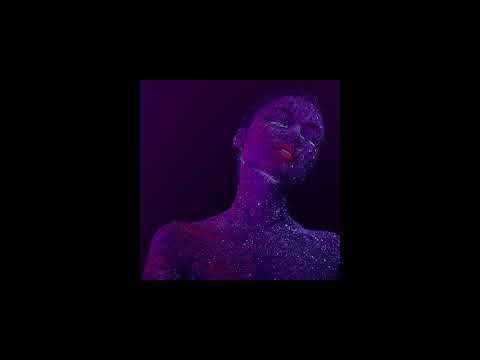 premiere | Tayga - Bad Dreams (Alex Medina Remix) | Eklektisch