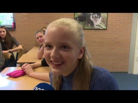Voice Kids-winnaar Esmée gehuldigd op school