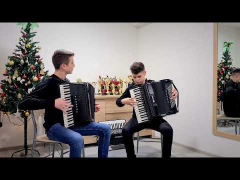 Ramino kolo - duo harmonika
