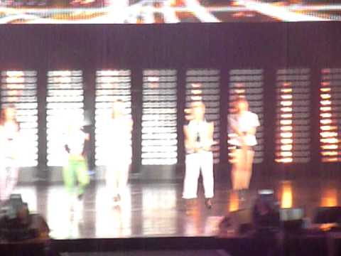 f(x) 에프엑스 - NU ABO @ SMTOWN LIVE IN PARIS