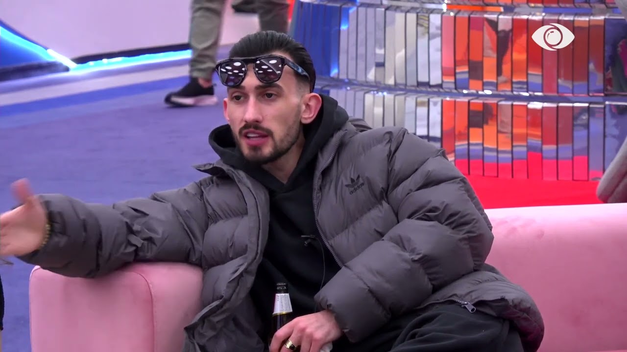 Nuk do keshë kurrë alenaca me mua/ Vijon biseda mes Gretës dhe Kristit