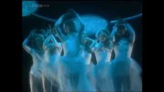 Legs & Co - Please Don't Go - K C & Sunshine Band (10th Jan 1980)