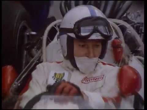 Jim Clark Racing the Lotus Ford