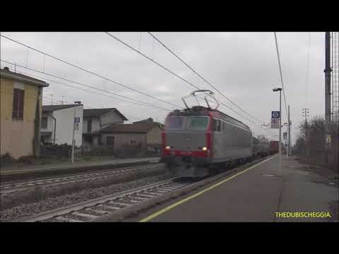 TIGRE E 652 CON MERCI IN TRANSITO A PONTECURONE. (AL) MART. 28 -  12 - 2021.