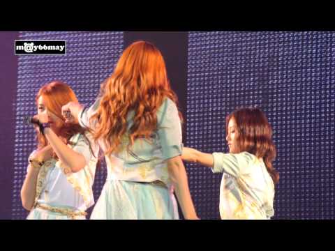 120811 Beauty x Beast Macau concert - 4minute volume up