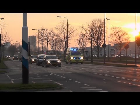 A1, Silverline Ambulance 02-111 Leeuwarden naar het Medisch Centrum Leeuwarden