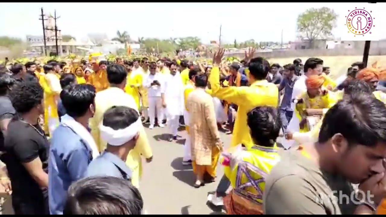 #सागर में आज से बागेश्वर सरकार की भागवत कथा, निकली भव्य कलश यात्रा #बागेश्वरधाम #बागेश्वर #sagar
