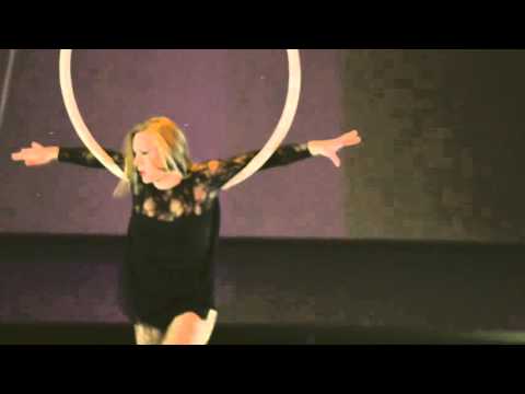 Singel aerial hoop pokazy akrobatyczne Inspire Entertainment