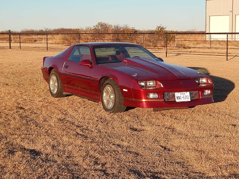 1985 Chevrolet Camaro IROC Z28 (CC-1623634) for sale in Wichita Falls, Texas