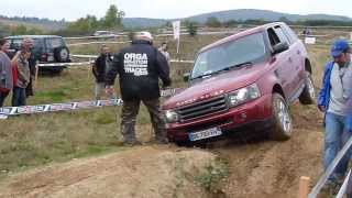 preview picture of video 'test de franchissement en Range Rover Sport TDV6 à Beaujeu 69'