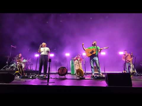 The Mary Wallopers - Rothesay-O (live @ Forum Theatre, Melbourne, Sep 2025)