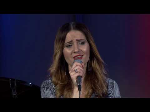 Windą do nieba - wyk. Barbara Broda Malon | 33. Studio Piosenki Teatru PR - reż. Janusz Gast