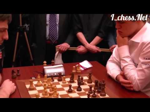 2010-11-11 GM Grischuk - GM Carlsen Tal Memorial blitz_HD