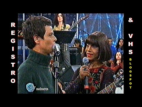 Elza Soares no Altas Horas - Trecho com Letícia Sabatella / Cássia Eller - 19/01/2002