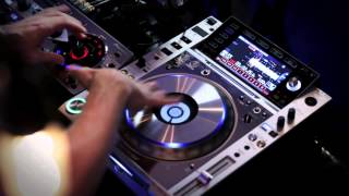 Video thumbnail for Pioneer Platinum Edition CDJ2000/DJM900/RMX1000 LTD set // presented by ToneControl.nl by ToneControl.nl