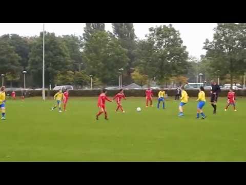 Eerste aanval Faja Lobi heeft succes: 0-1.