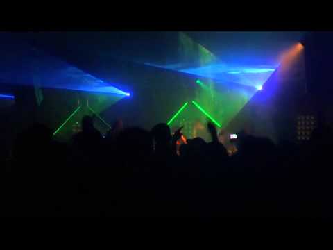 Lenny Dee vs Rob Gee @  Footworxx Sandy Warez B'day 09.03.2013 "forgotten moments"