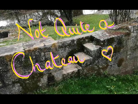 Not Quite a Chateau 54 - Chateau de Menetou Salon - Cameroon - Creatures - and Spicy Pumpkin Soup