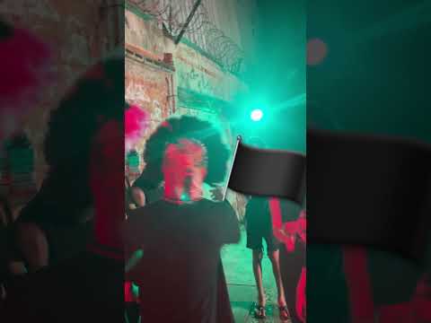 Breve @Parazin.50 feat @flacko