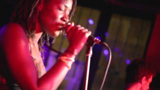 Cosmosoul - So Special - Live in Bar&Co Madrid.