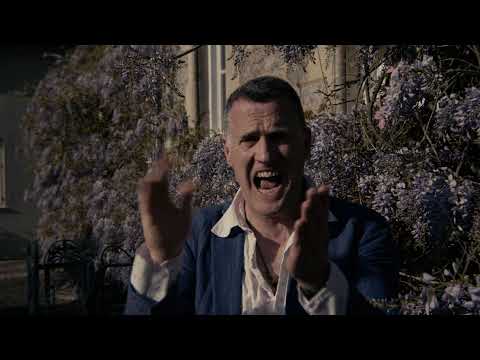 Anselm chatting about 'Elmore Flies Again'....