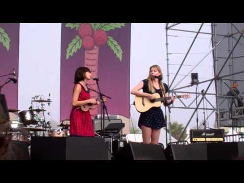 The Loophole - Garfunkel and Oates Live at The Festival Supreme