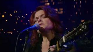 Rosanne Cash - Live - Bury Me Under the Weeping Willow